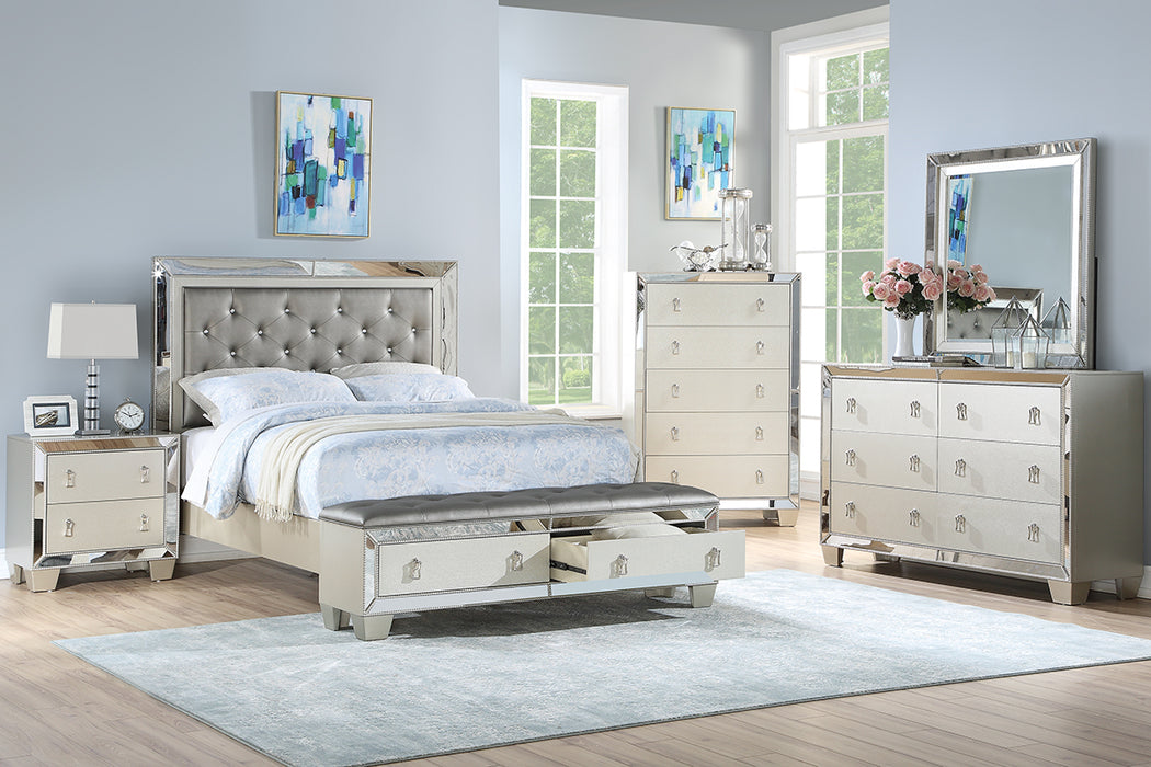 Mcraft Ca. King Bed W/Storage Bench/Silver in Silver image