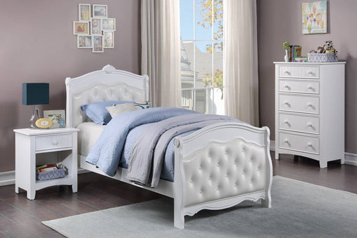 Mcraft Full Bed -White/White Pu in White image